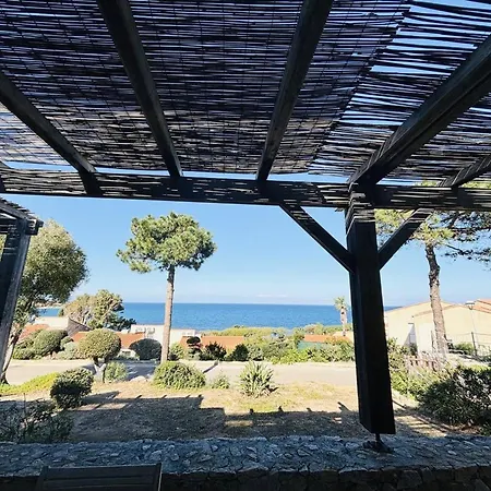 Climatise Avec Terrasse A 350m De La - - Fr-1-63-351 Appartement